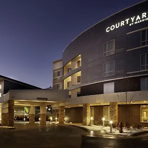 https://courtyard-by-marriott-st-louis-west-county.saint-louishotels.com